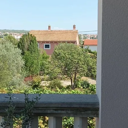 Lovor Apartment