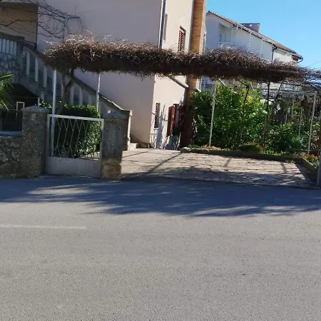 Apartment Lovor