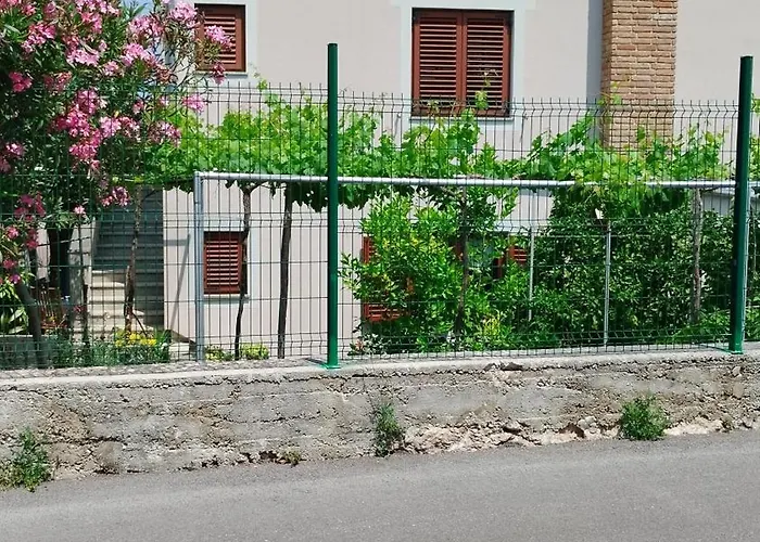 아파트 Lovor 크르크