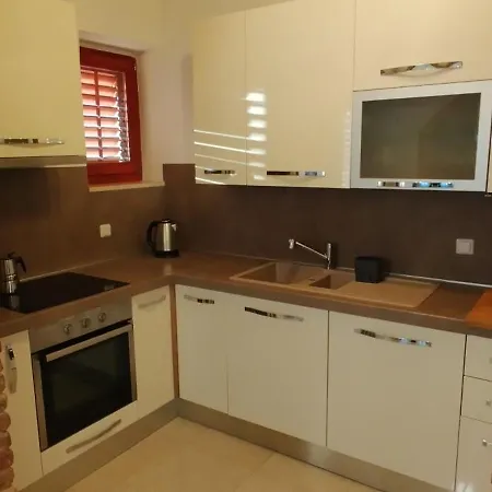 Apartmán Lovor